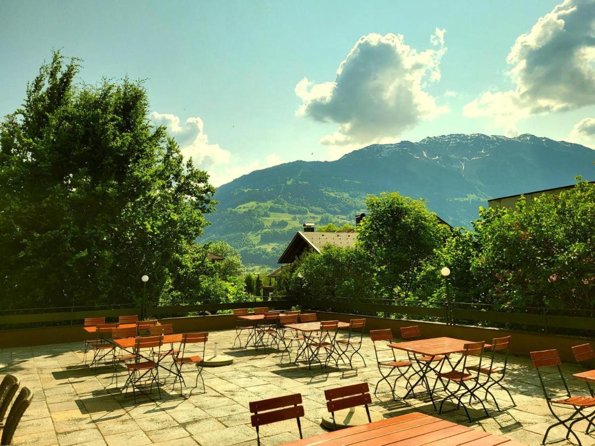 Wanderhotel Garni Cresta Schruns Екстериор снимка