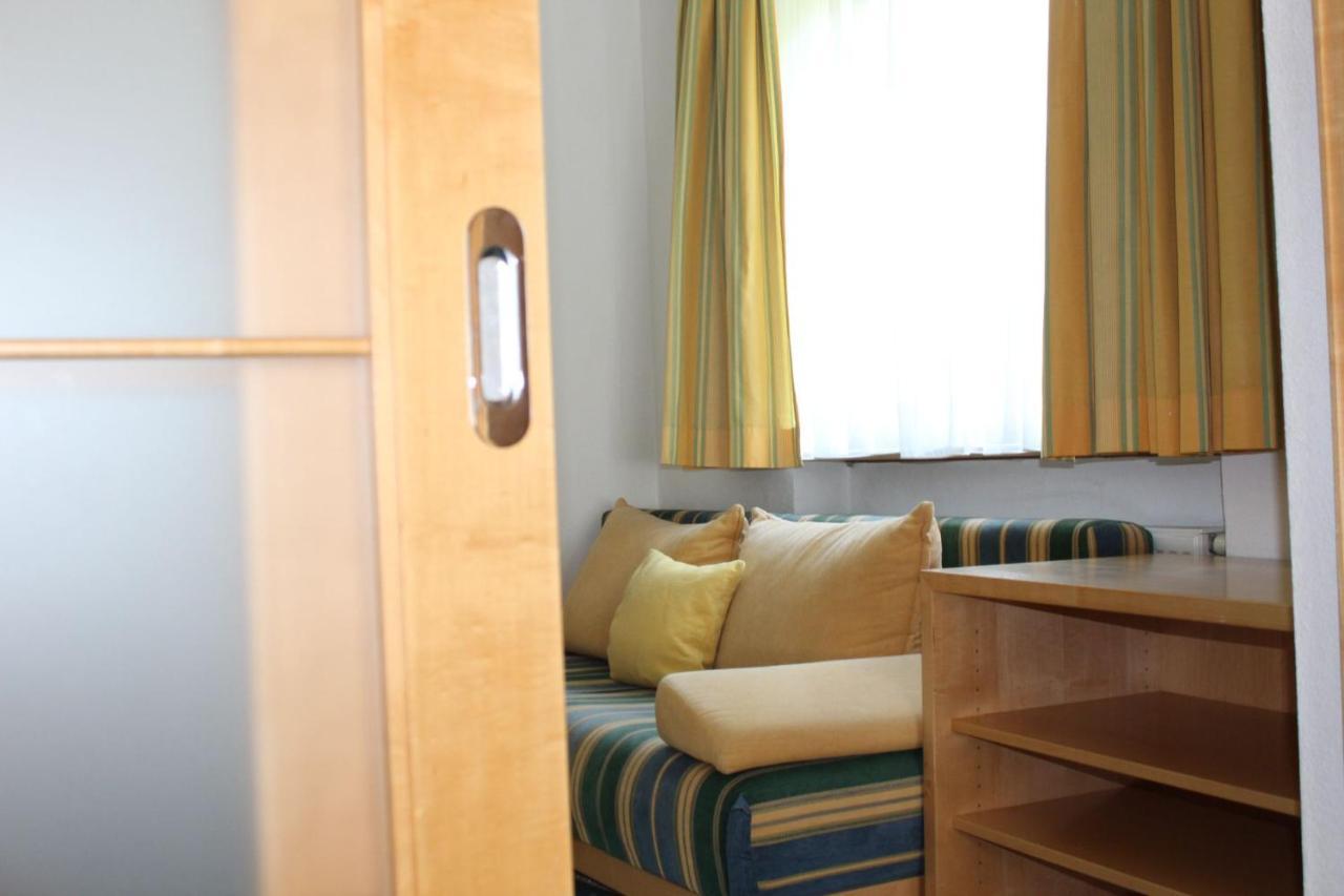 Wanderhotel Garni Cresta Schruns Екстериор снимка